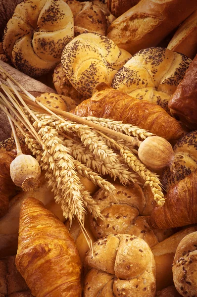 Taze ekmek ve pasta — Stok fotoğraf