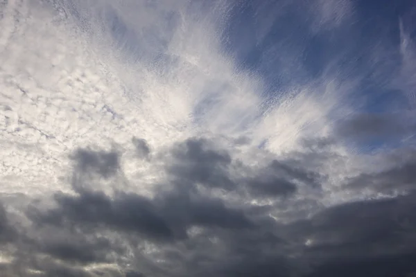 Fırtınalı desenli gökyüzü — Stok fotoğraf