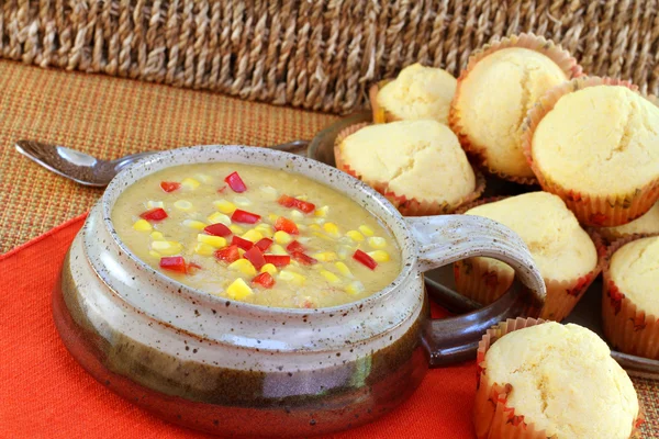 머핀으로 건강 한 옥수수 수프 — 스톡 사진