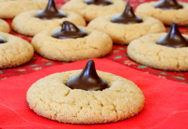 Peanut butter cookies met snoep center — Stockfoto