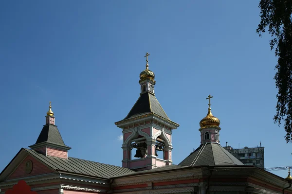Moskau, Russland. Kirche der Verklärung des Erlösers in Bogorodskoje — Stockfoto
