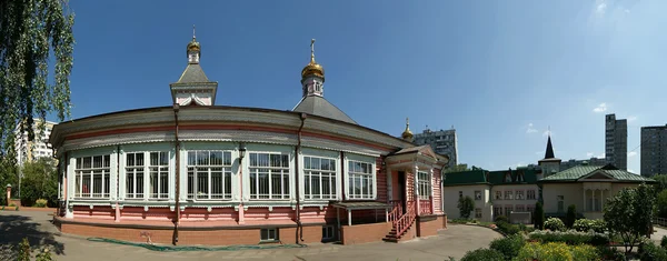 Moskau, Russland. Kirche der Verklärung des Erlösers in Bogorodskoje — Stockfoto