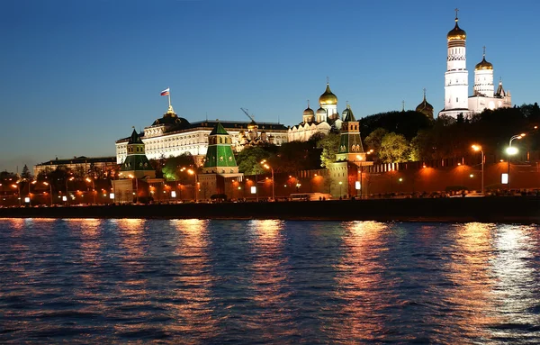 Rusland, Moskou. nacht uitzicht op het kremlin — Stockfoto