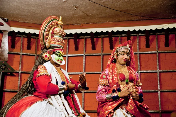 Kathakali performer in the virtuous pachcha (green) role — Stock Photo, Image
