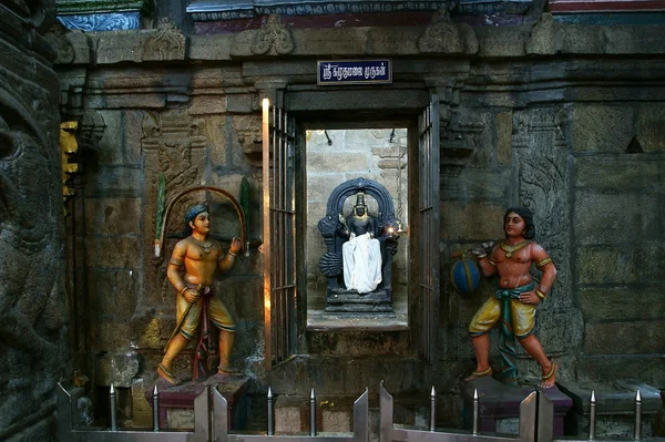 Tradiční hinduistické náboženství sochařství — Stock fotografie