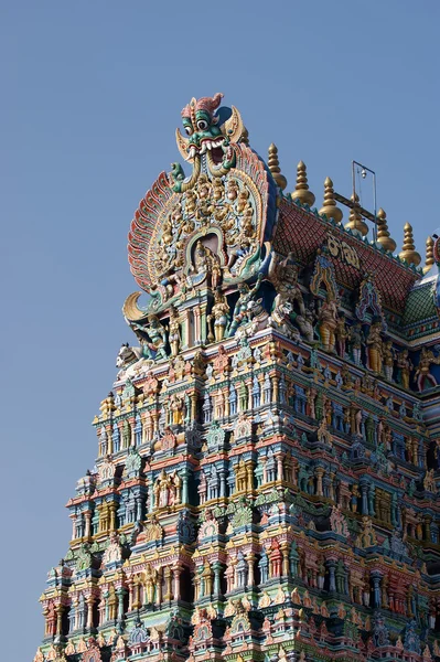 Meenakshi hindoe tempel in madurai, tamil nadu, Zuid-india — Stockfoto