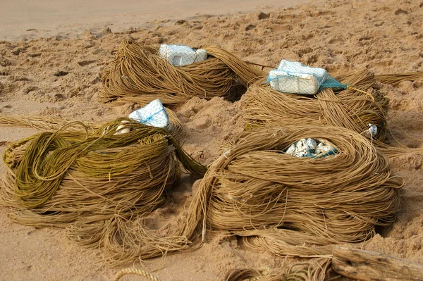 Fischernetz auf dem Ozean. kovalam, kerala, südindien — Stockfoto