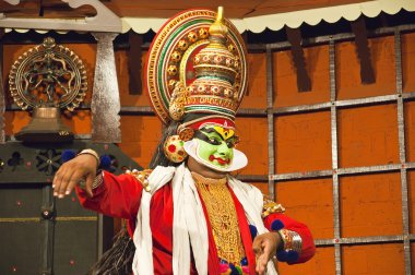 Kathakali sanatçı erdemli pachcha (yeşil) rolü