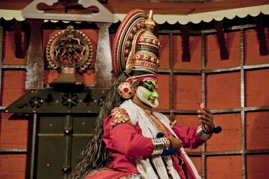 Kathakali sanatçı erdemli pachcha (yeşil) rolü