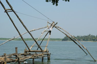 Çinli balık ağlarına. vembanad lake, kerala, Hindistan