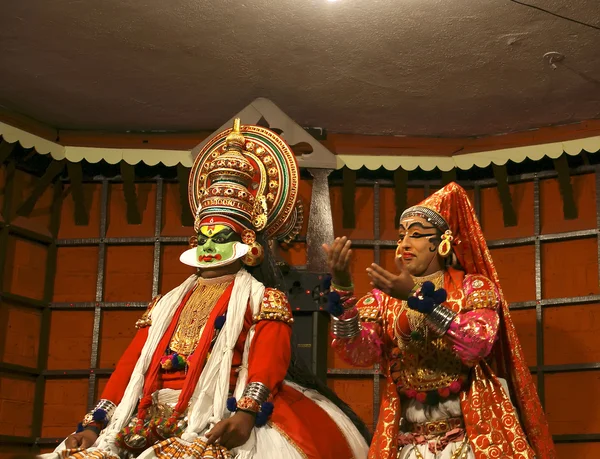 Kathakali tradional taniec aktor. Kochi (cochin), Indie — Zdjęcie stockowe