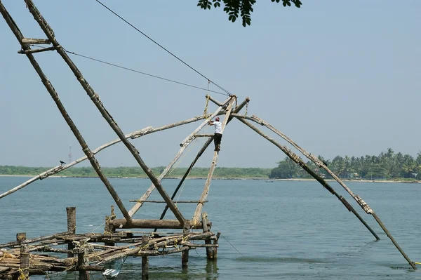 Reti da pesca cinesi. Vembanad Lake, Kerala, India — Foto Stock