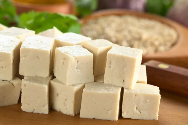 Tofu crudo en Dices — Foto de Stock