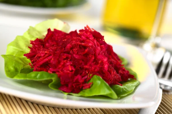 Salada de beterraba, maçã e cenoura — Fotografia de Stock