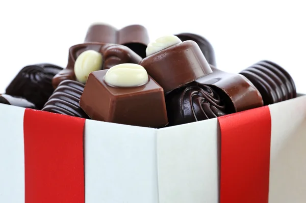 Différent chocolat en boîte — Photo