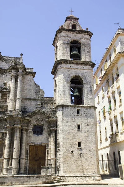 在古巴的哈瓦那大教堂 — 图库照片