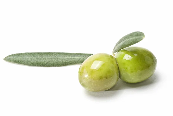 Two green olives. — Stock Photo, Image