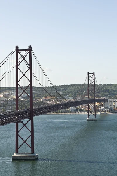 Puente 25 de abril en Lisboa . — Foto de Stock