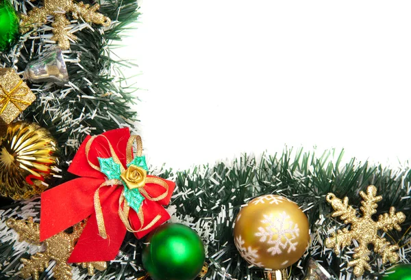 Kerstkaart achtergrond. decoratie boordmotief geïsoleerd op wit — Stockfoto