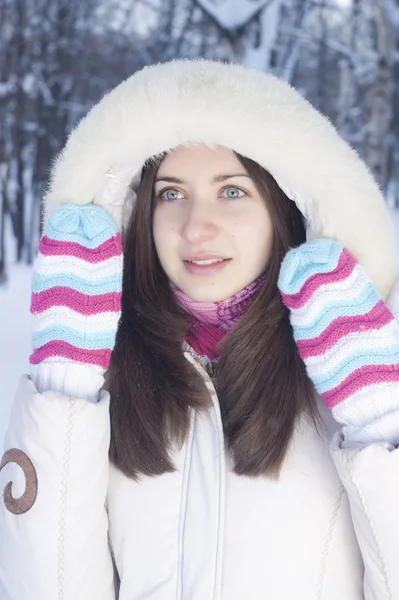 コート冬の女の子 — ストック写真