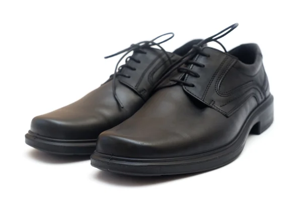 Sapatos do homem preto isolados em branco — Fotografia de Stock