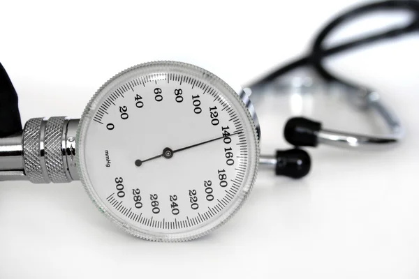 stock image Stethoscope to measure blood pressure