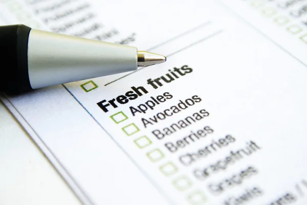 Liste d'épicerie - fruits frais — Photo