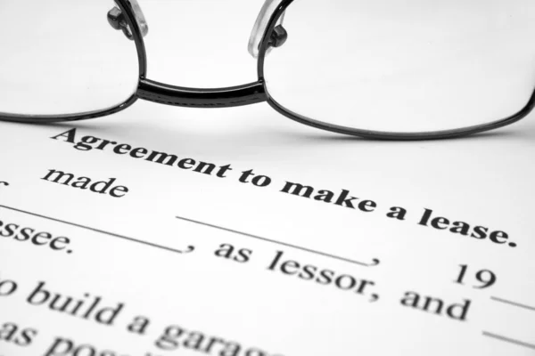 Agreement to make lease — Stock Photo, Image
