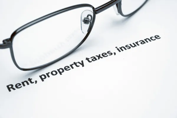Czynszu, podatku od nieruchomości, ubezpieczenia — Zdjęcie stockowe