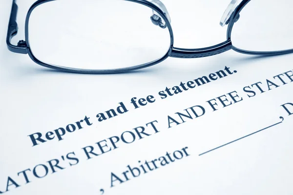 Report and fee statement — Stock Photo, Image