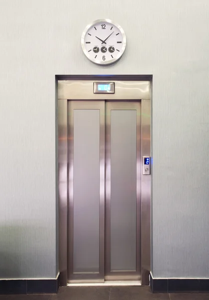 Puerta del ascensor — Foto de Stock