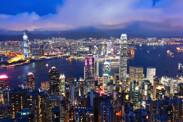 Hong kong stad 's nachts — Stockfoto
