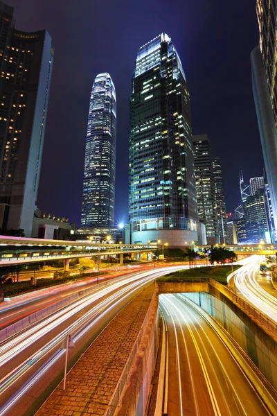 Trafik-den geçerek şehir merkezine hongkong — Stok fotoğraf