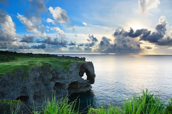 Sunset on the rocks , in Okinawa , Manzamo — Stock Photo, Image
