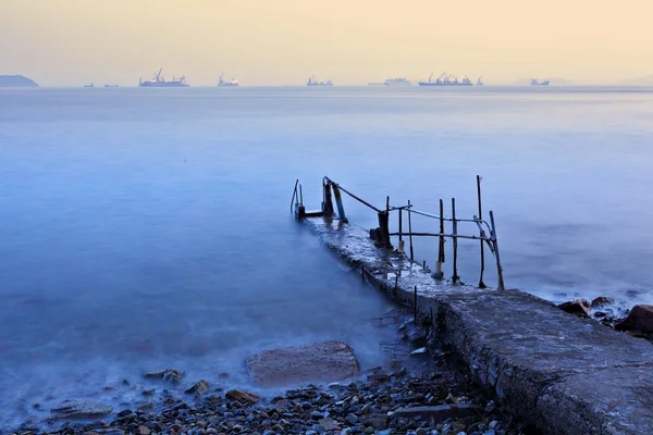 日落时的旧码头 — 图库照片
