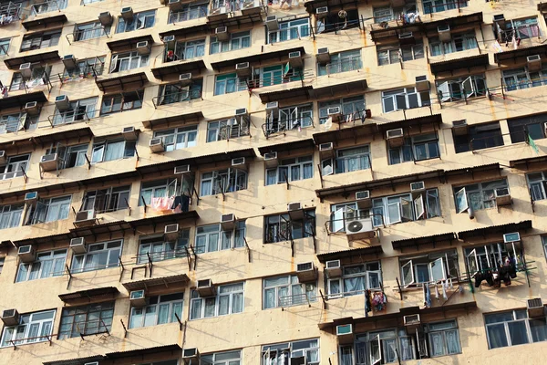 Hong Kong 'daki eski apartman. — Stok fotoğraf