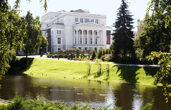 Teatro de ópera e balé em Riga — Fotografia de Stock