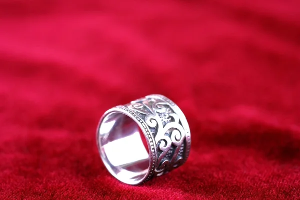 Ring on red — Stock Photo, Image