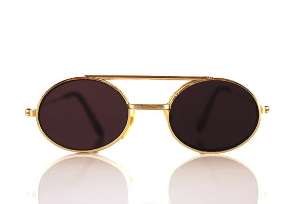 Старомодные солнечные очки — стоковое фото
