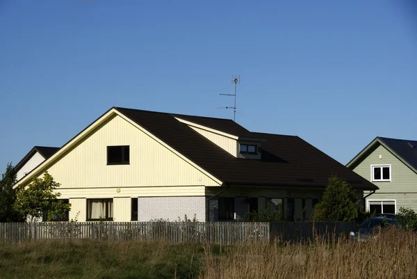 Het huis en de hemel — Stockfoto