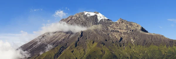 Tungurahua Peak Panorama — Fotografia de Stock