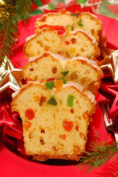 Ciasto świąteczne z suszonymi owocami — Zdjęcie stockowe