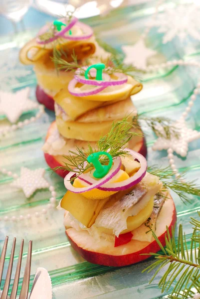 Herring appetizer with potato and apple — Stock Photo, Image