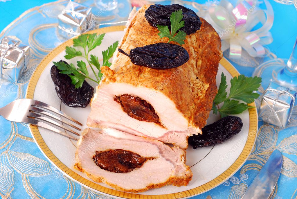 http://static7.depositphotos.com/1011240/785/i/950/depositphotos_7852418-Loin-of-pork-stuffed-with-prune.jpg
