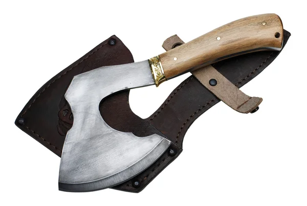 O machado de caça em um fundo branco — Fotografia de Stock