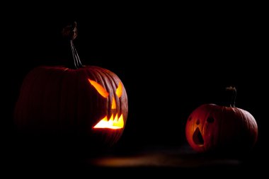 Cadılar Bayramı korkutucu jack'o' Fener kabak yüzler