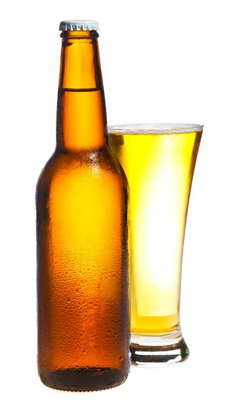 Bier isoliert auf weiß Stockbild