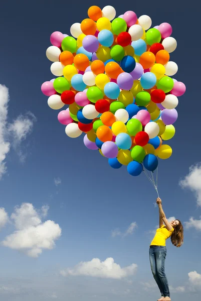 Прыжки с воздушными шарами — стоковое фото