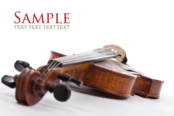 Violin på vit bakgrund — Stockfoto