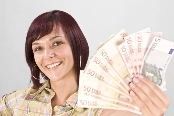 Donna che detiene denaro — Foto Stock